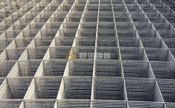 錨桿掛網(wǎng)噴漿護坡施工