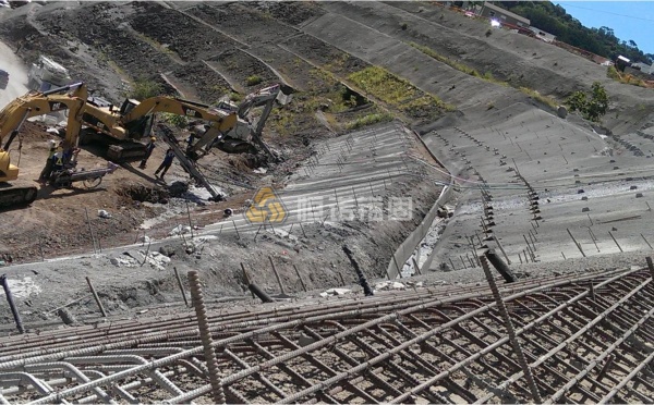 護(hù)坡錨桿一般打多深