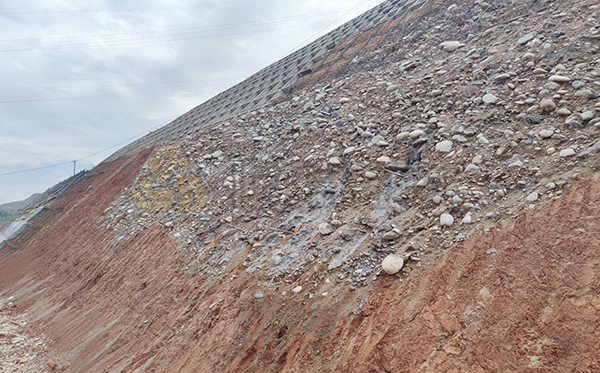 錨桿鉆孔深度和錨桿長(zhǎng)度的關(guān)系