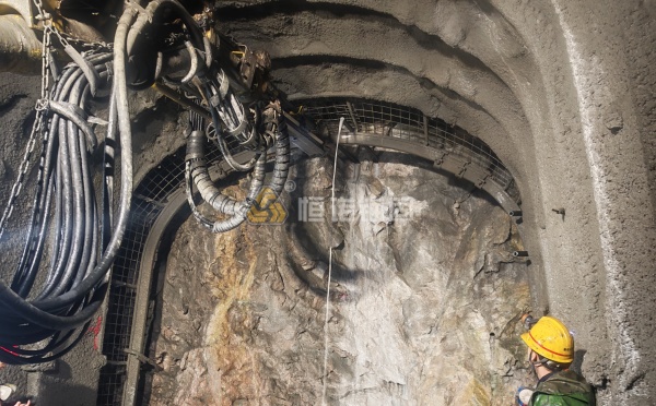 礦山支護(hù)降本增效之路：自鉆式錨桿技術(shù)與應(yīng)用