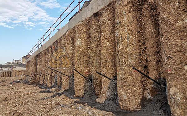 自鉆式錨桿支護(hù)項目&mdash;&mdash;黃山步行街基坑支護(hù)
